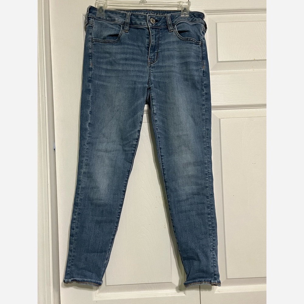 American Eagle Blue Jeans